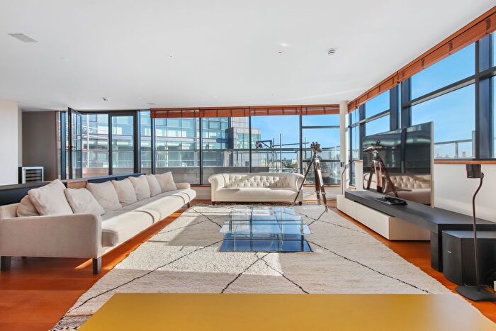 4 Bedroom Flat To Rent In Trevor Square, London, SW7