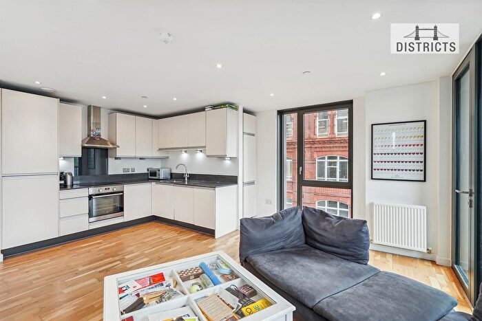 2 Bedroom Flat To Rent In Parliament House, Black Prince Road, SE1