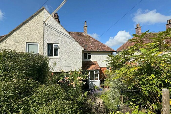 3 Bedroom Semi-Detached House For Sale In Cucklington, Somerset, BA9