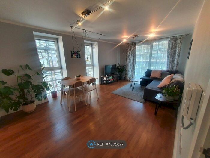 2 Bedroom Flat To Rent In Sledge Tower, London E8