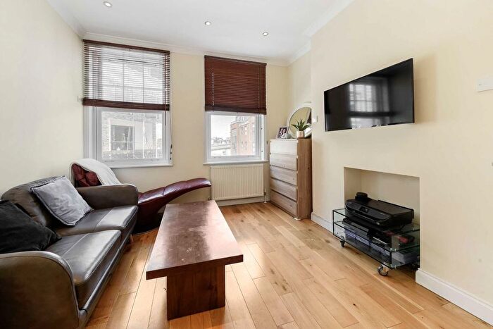 2 Bedroom Flat To Rent In Fulham Road, Fulham, London, SW6
