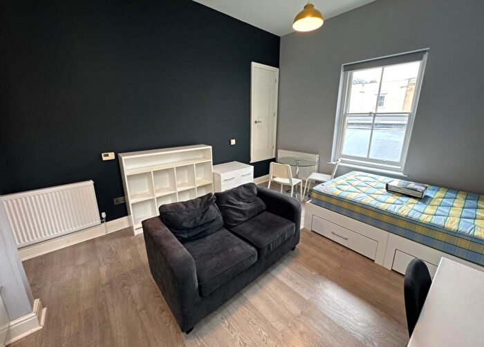 Studio To Rent In Whiteladies Road, Clifton, Bristol, BS8