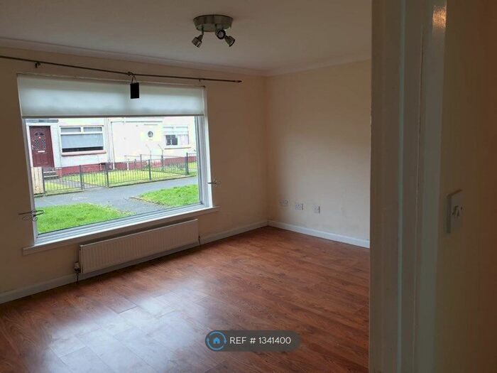 2 Bedroom Flat To Rent In Vanguard Way, Renfrew, PA4