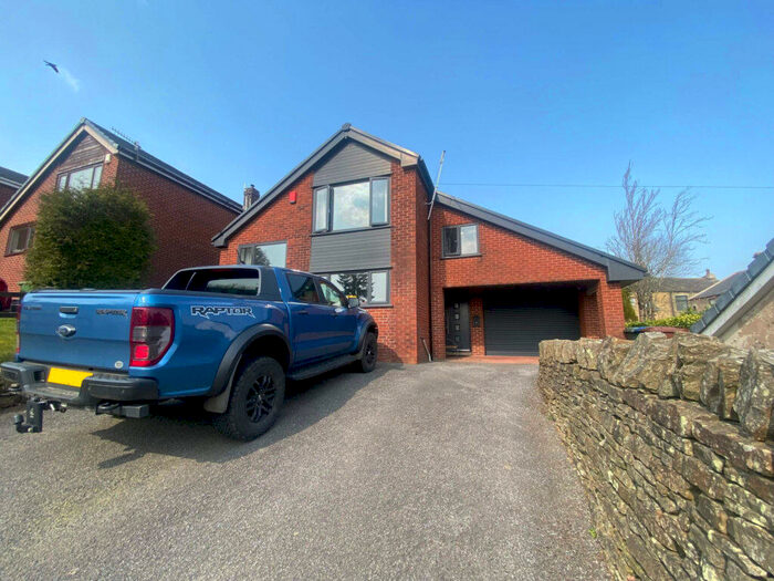 5 Bedroom Detached House For Sale In Hillside Crescent, Weir, Bacup