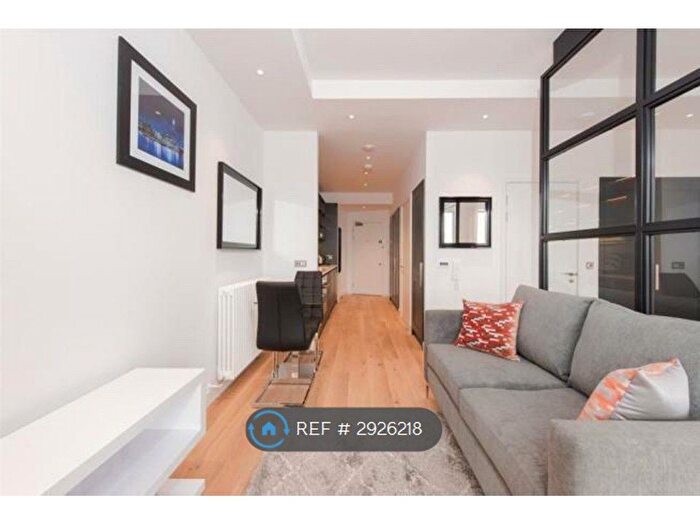 Studio To Rent In Grantham House, London, E14