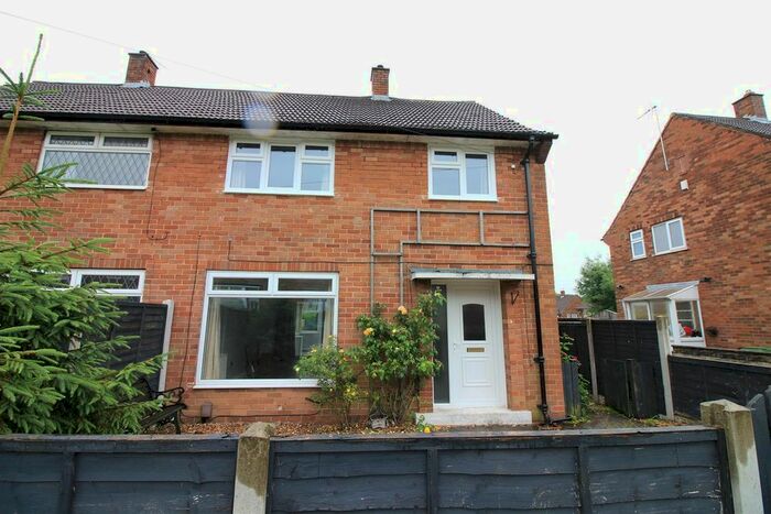 3 Bedroom Semi-Detached House To Rent In Latchmere Cross, West Park, Leeds, LS16