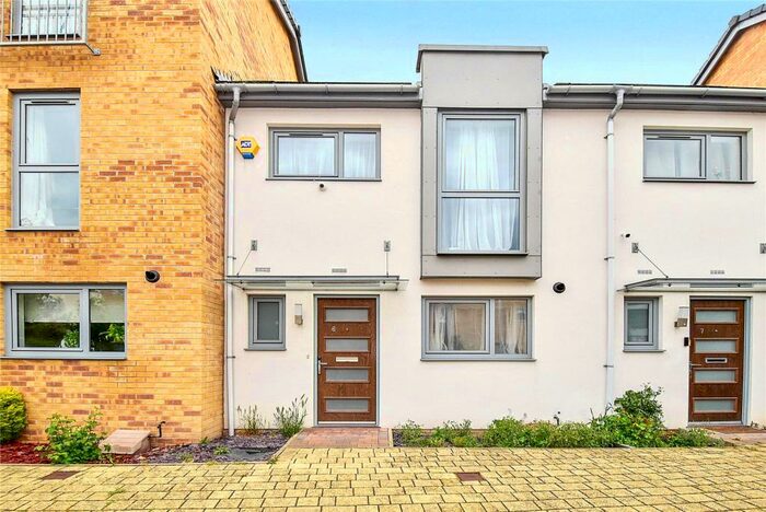 2 Bedroom Terraced House To Rent In Tumbling Dice Mews, The Bridge, Dartford, Kent, DA1