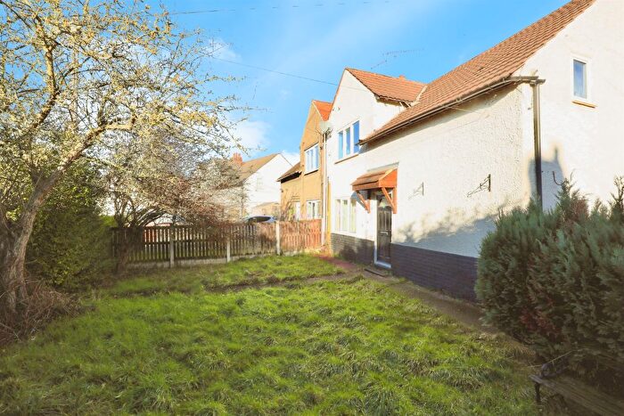 3 Bedroom Semi-Detached House For Sale In Boughton Road, Rhodesia, Worksop, S80