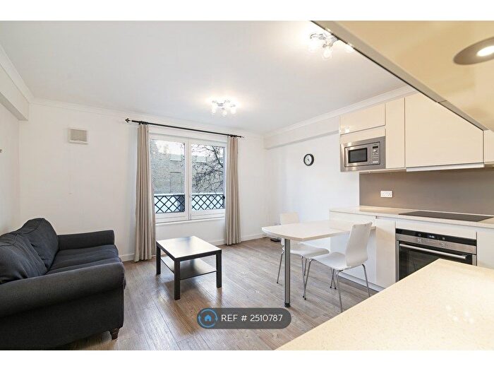1 Bedroom Flat To Rent In Waterloo Gardens, London, N1