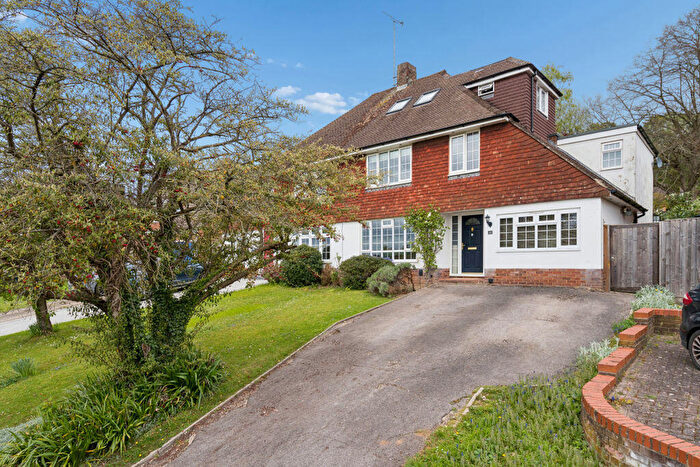 5 Bedroom Semi-Detached House For Sale In Goddington Road, Bourne End, SL8