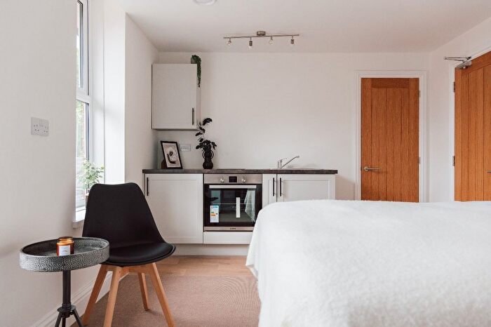 1 Bedroom Studio To Rent In St. James Court, Friar Gate, Derby, DE1