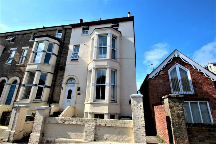 1 Bedroom House To Rent In Shaftesbury Road, Southsea, PO5