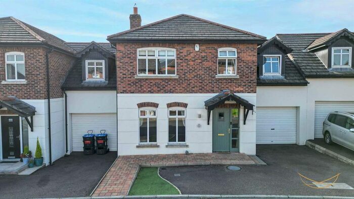 4 Bedroom Link Detached House For Sale In Mill Green, Doagh, Ballyclare, BT39
