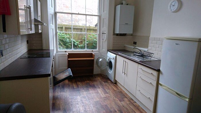 3 Bedroom Flat To Rent In Arlington Villas – Ground (), BS8