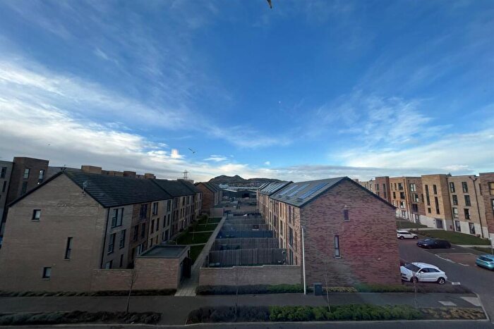 1 Bedroom Flat To Rent In Baileyfield Crescent, EH15