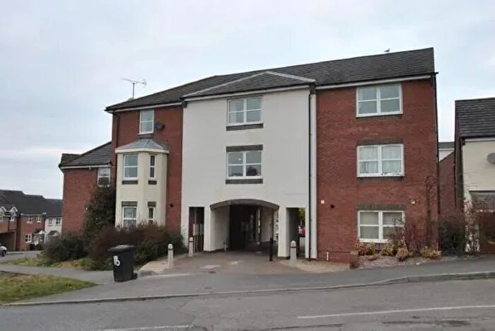 2 Bedroom Flat To Rent In Rosedale Court, Cinderford, GL14