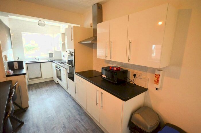 8 Bedroom Semi-Detached House To Rent In Brook Road, Fallowfield, Manchester, Manchester, M14