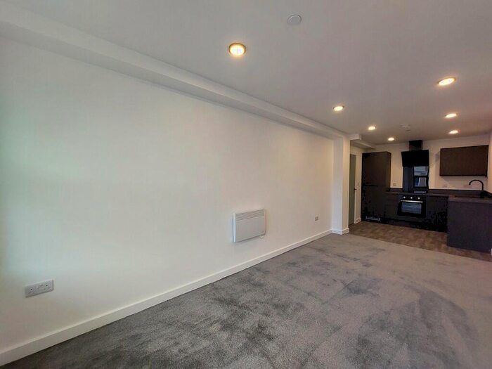 2 Bedroom Apartment To Rent In Burlington Square, Burlington Street, Chesterfield, S40