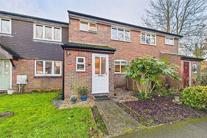 3 Bedroom Terraced House For Sale In Trent Close, Wokingham, Berkshire, RG41