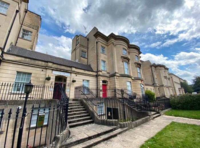2 Bedroom Flat To Rent In - Kings Road, RG1