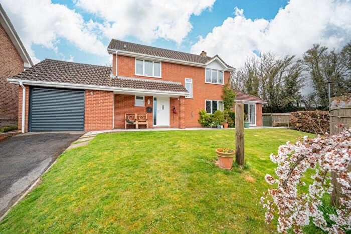 4 Bedroom House For Sale In Gilberts Piece, Collingbourne Ducis, SN8