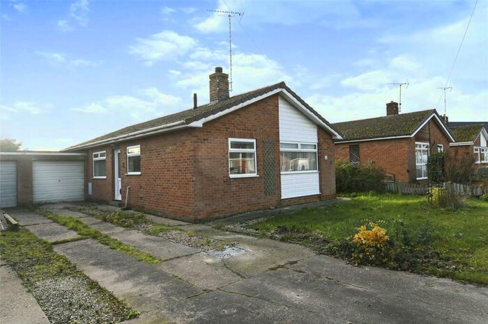 3 Bedroom Bungalow For Sale In Oaktree Drive, Bilsthorpe, Newark, NG22