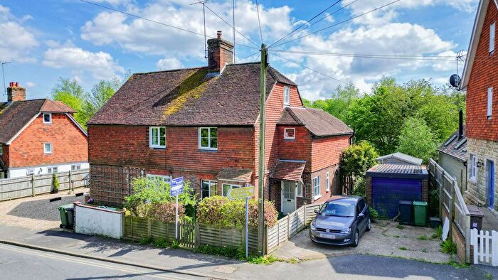 3 Bedroom Semi-Detached House For Sale In High Street, Etchingham, TN19