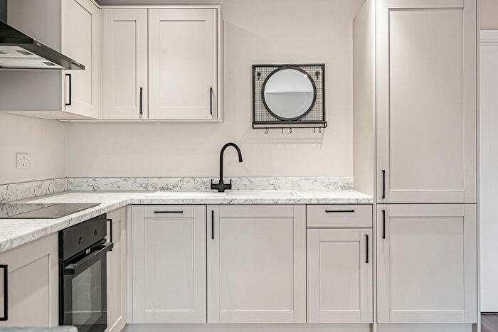 1 Bedroom Flat For Sale In Kent Road, Orpington, BR5