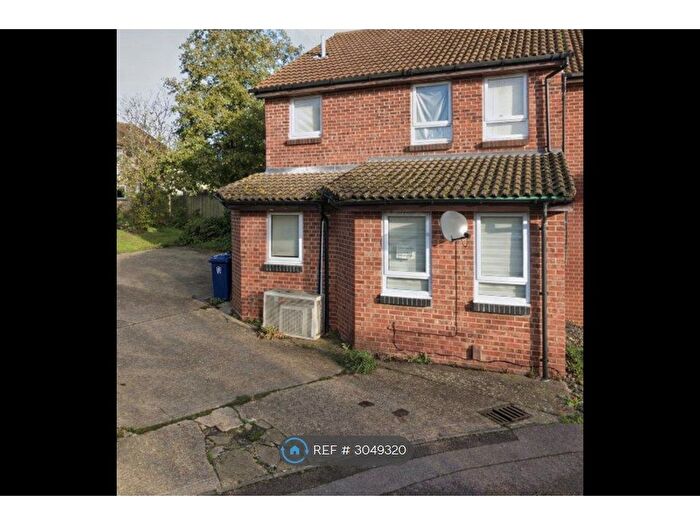 1 Bedroom Flat To Rent In Little Meadow, Bar Hill, Cambridge, CB23