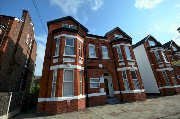1 Bedroom Apartment To Rent In - Central Road, West Didsbury, Manchester, Manchester, M20