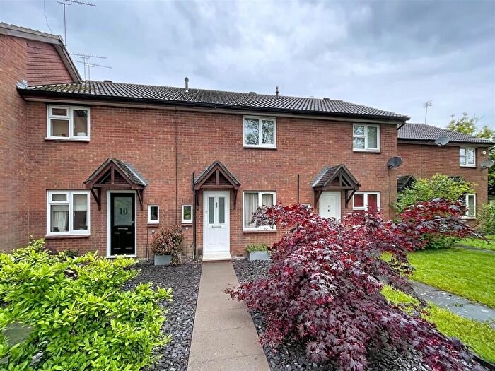 2 Bedroom Terraced House For Sale In Dencer Drive, Kenilworth, CV8