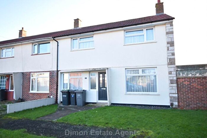 3 Bedroom End Of Terrace House For Sale In Birchmore Close, Gosport, PO13