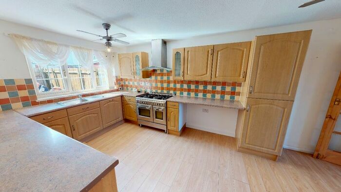 3 Bedroom Terraced House To Rent In Borthwick Close, Bransholme, Hull, HU7