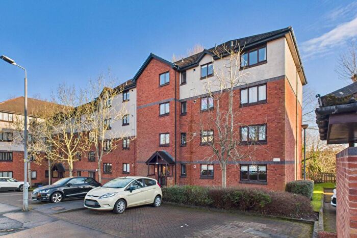 2 Bedroom Flat For Sale In Avonbridge Drive, Hamilton, ML3