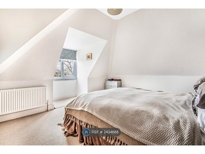 1 Bedroom Flat To Rent In Shooters Hill Road, London, SE3