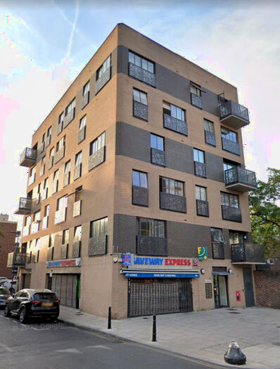 3 Bedroom Flat To Rent In Hitchcock House, Pitfield Street, London, N1