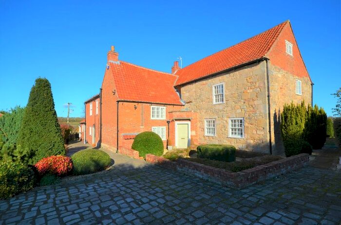 5 Bedroom Farm House For Sale In Abbey Road, Mattersey, Doncaster, DN10