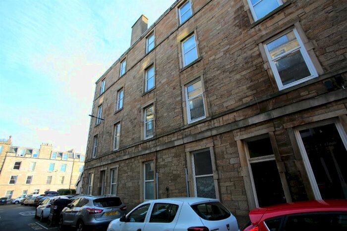 1 Bedroom Flat To Rent In Ramsay Place, Portobello, Edinburgh EH15