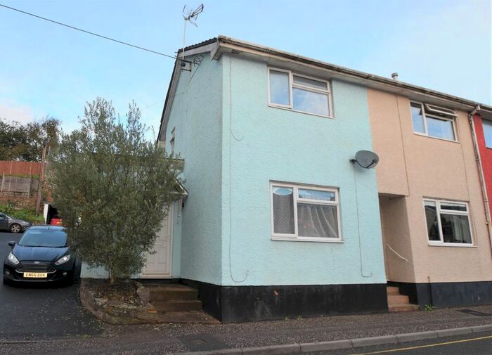 2 Bedroom Semi-Detached House To Rent In Chapel Street, Tiverton, Devon, EX16