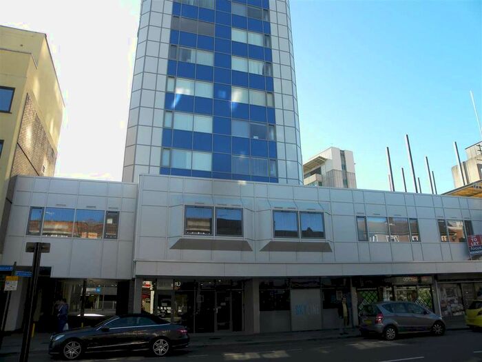 1 Bedroom Flat To Rent In High Street, Slough, SL1