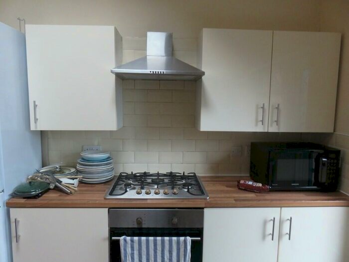 6 Bedroom Detached House To Rent In Derby Road, Nottingham, Nottinghamshire, NG7