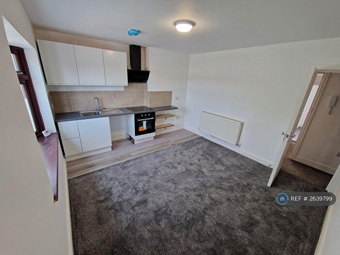 2 Bedroom Flat To Rent In Smisby Road, Ashby-De-La-Zouch, LE65