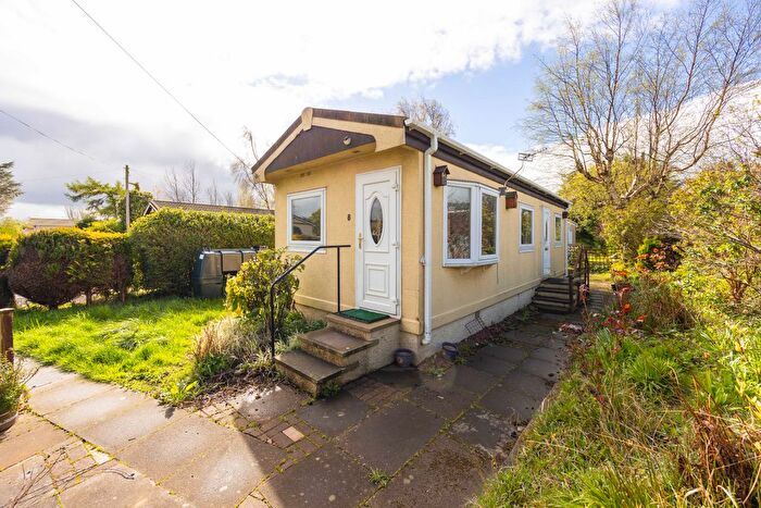 1 Bedroom Town House For Sale In Hazel Lane, Nivensknowe Park, Loanhead, EH20