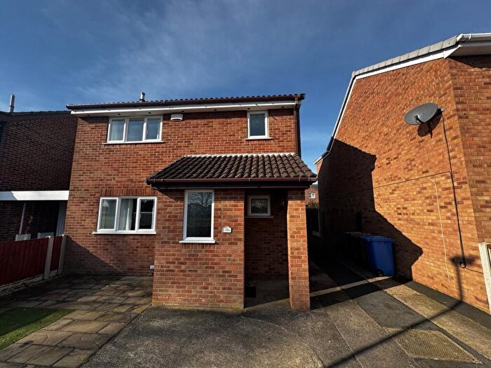 3 Bedroom Semi-Detached House To Rent In Hobkirk Drive, Sinfin, DE24