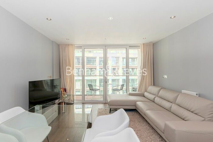 2 Bedroom Flat To Rent In Stamford Square, Putney, SW15
