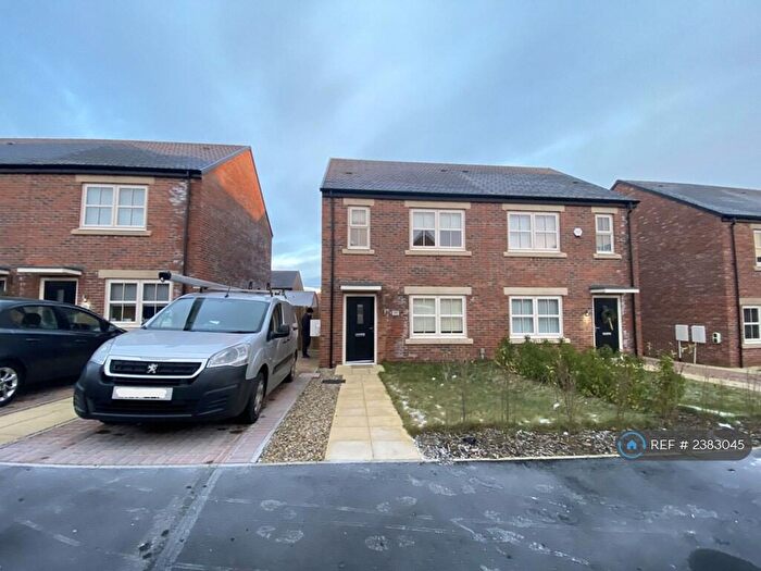 3 Bedroom Semi-Detached House To Rent In Aspen Avenue, Newcastle Upon Tyne, NE15