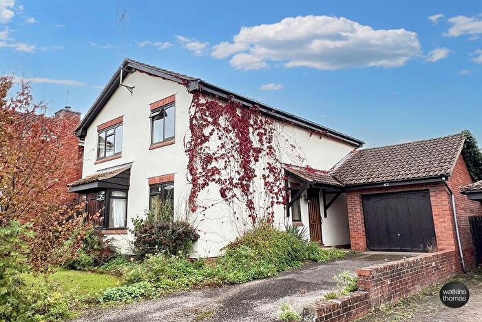 4 Bedroom Detached House For Sale In Bridle Road, Hereford, HR4