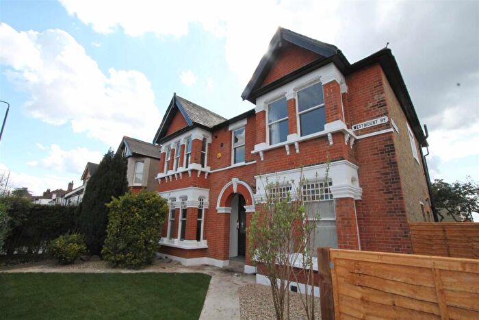 2 Bedroom Flat To Rent In Westmount Road, Eltham, SE9