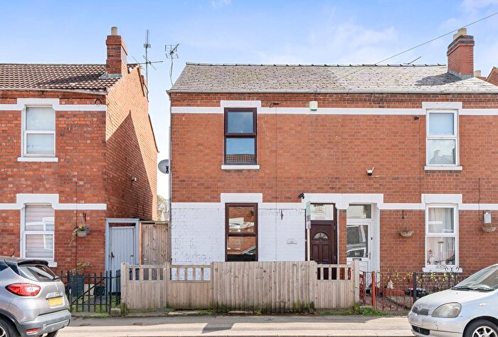 3 Bedroom Semi Detached House For Sale In Hatherley Road, Gloucester, Gloucestershire, GL1