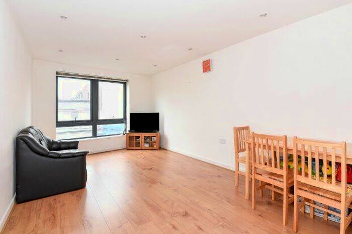 1 Bedroom Flat To Rent In Bendish Road, London, E6